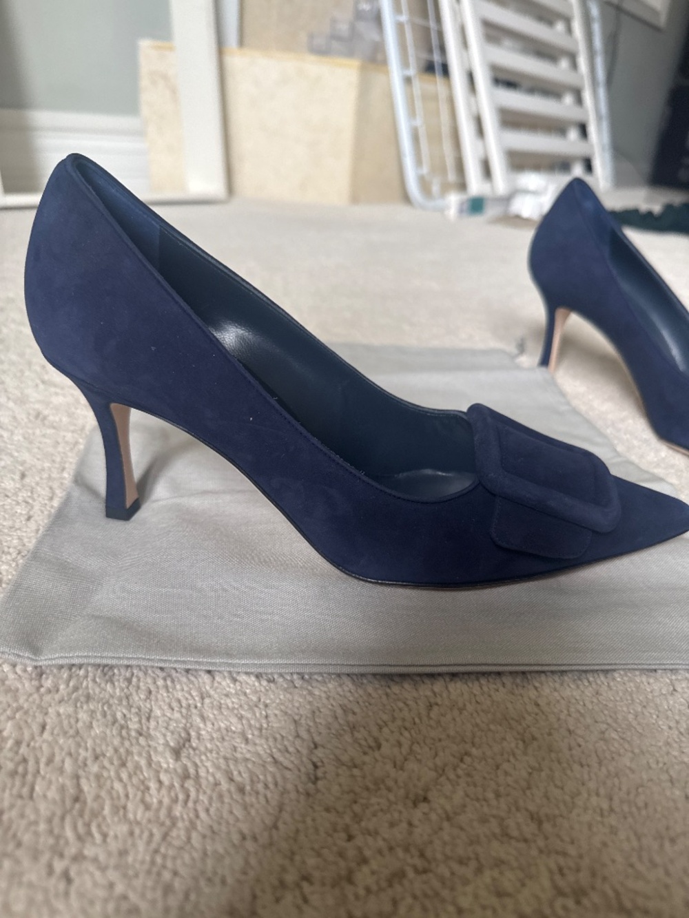 Manolo Blahnik Maysale Pump 90 - Picture 3 of 3